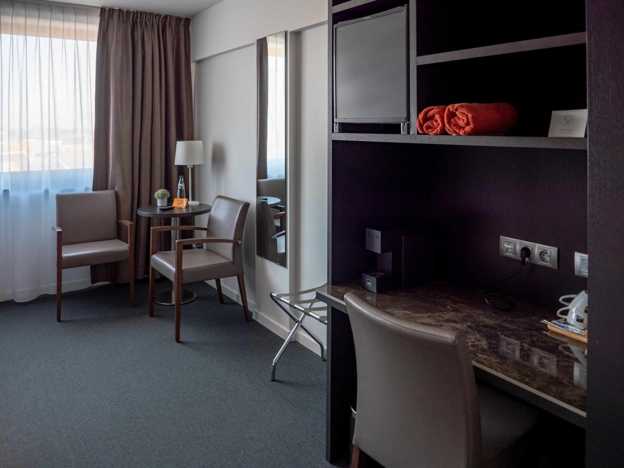 Tower Hotel Άαλστ Εξωτερικό φωτογραφία
