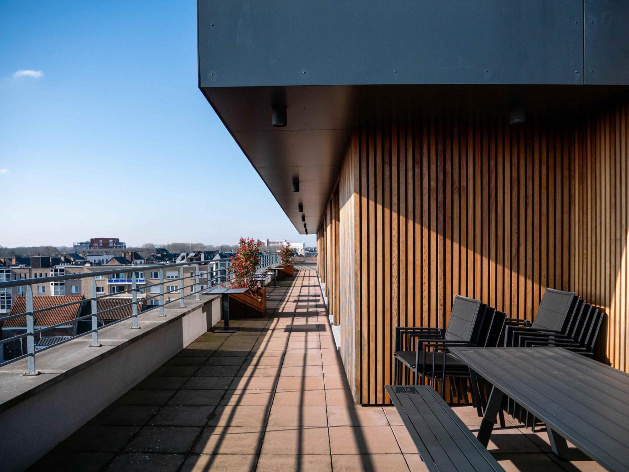 Tower Hotel Άαλστ Εξωτερικό φωτογραφία