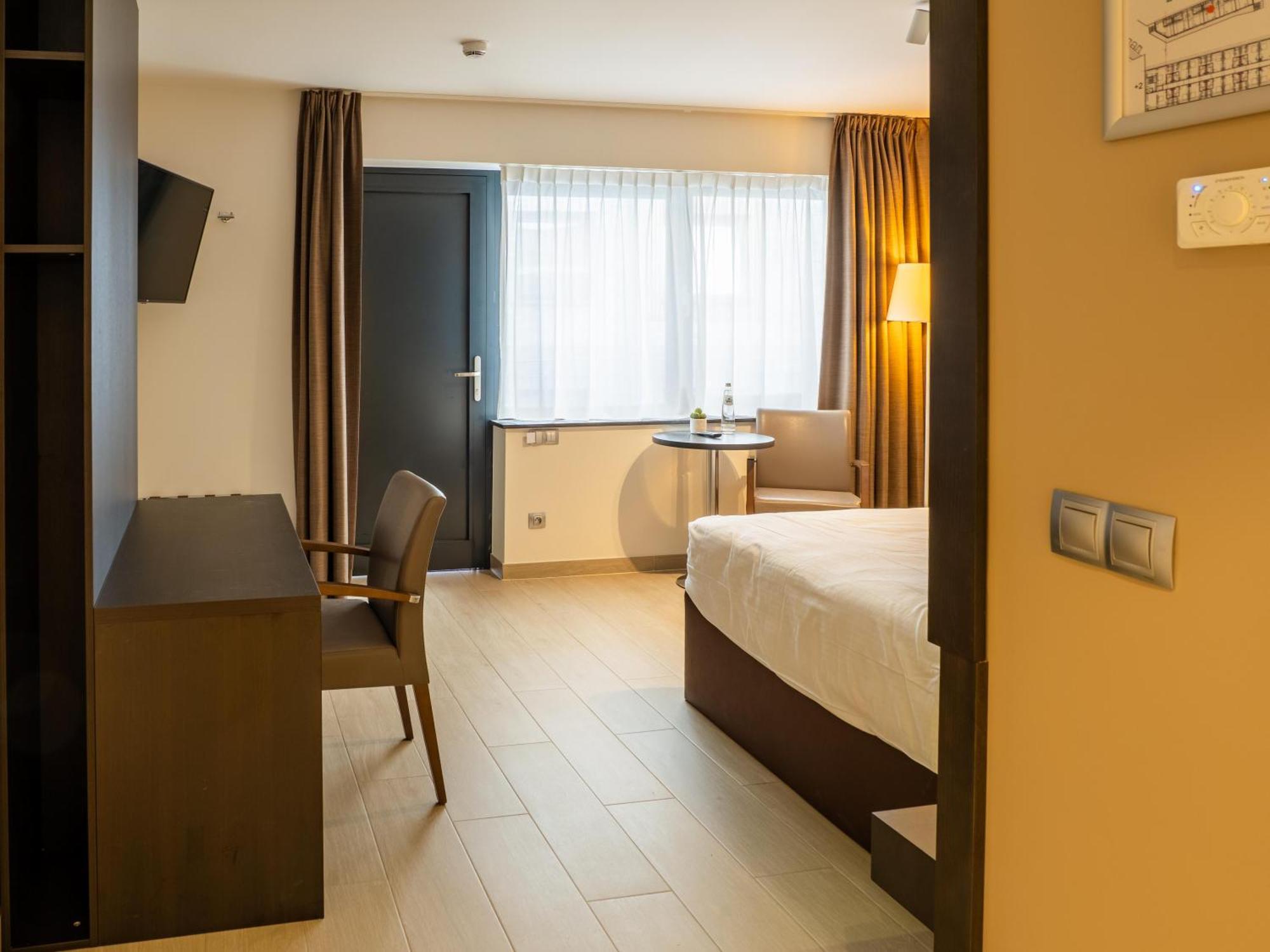 Tower Hotel Άαλστ Εξωτερικό φωτογραφία