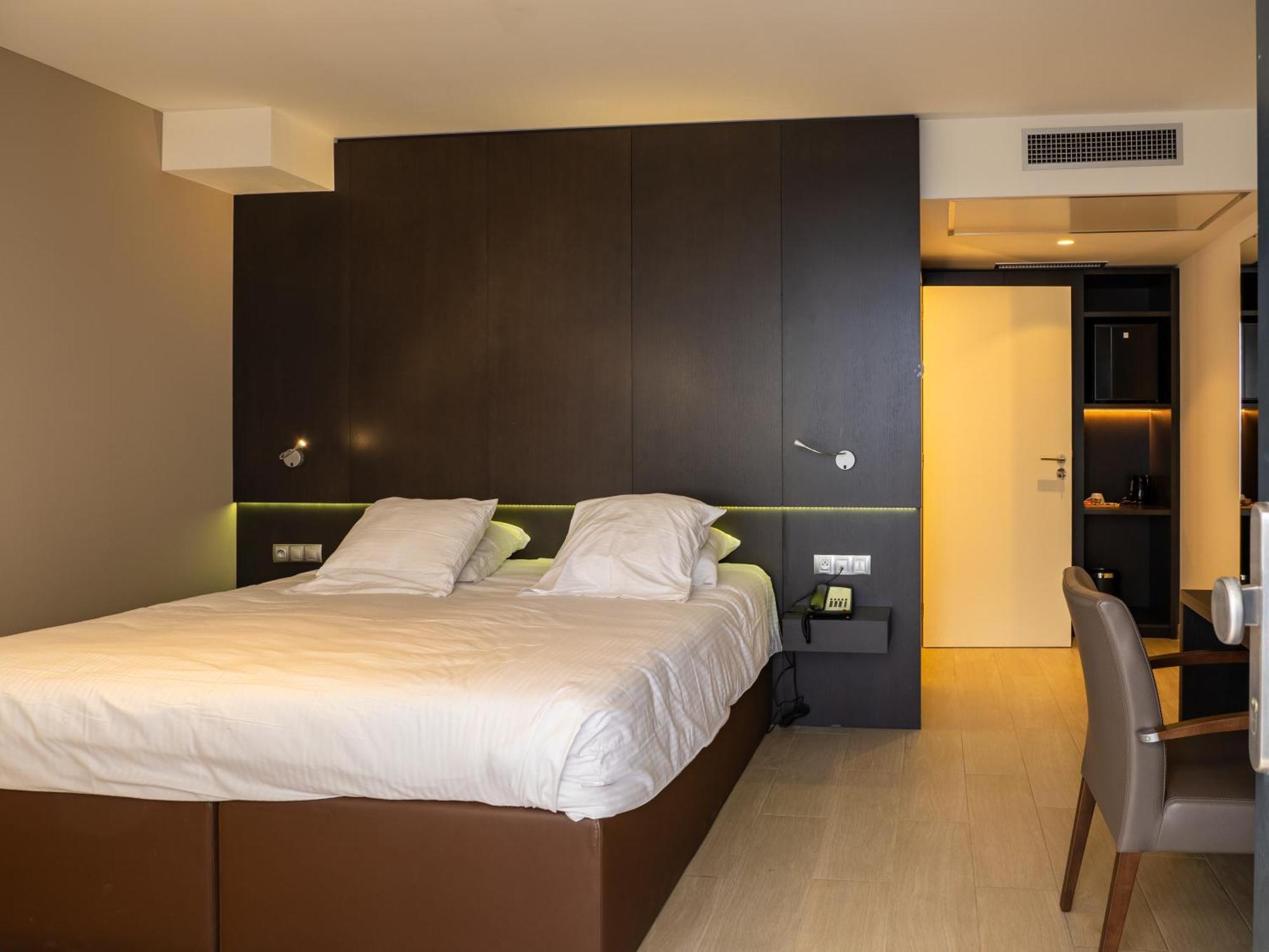 Tower Hotel Άαλστ Εξωτερικό φωτογραφία